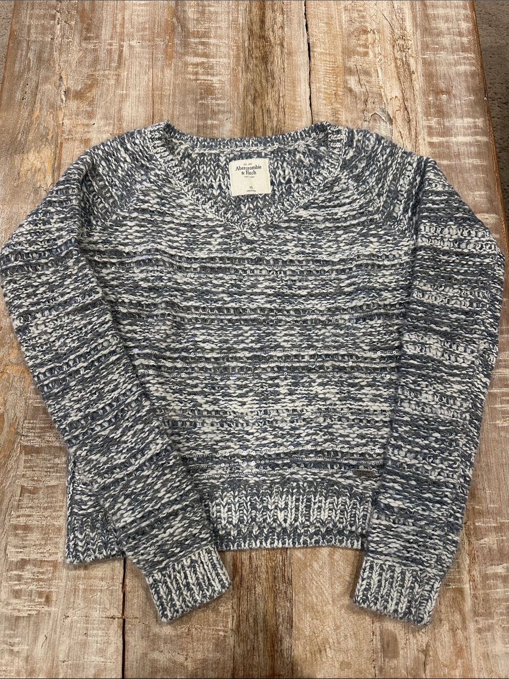 Abercrombie & Fitch Navy and White Marled V-Neck Sweater